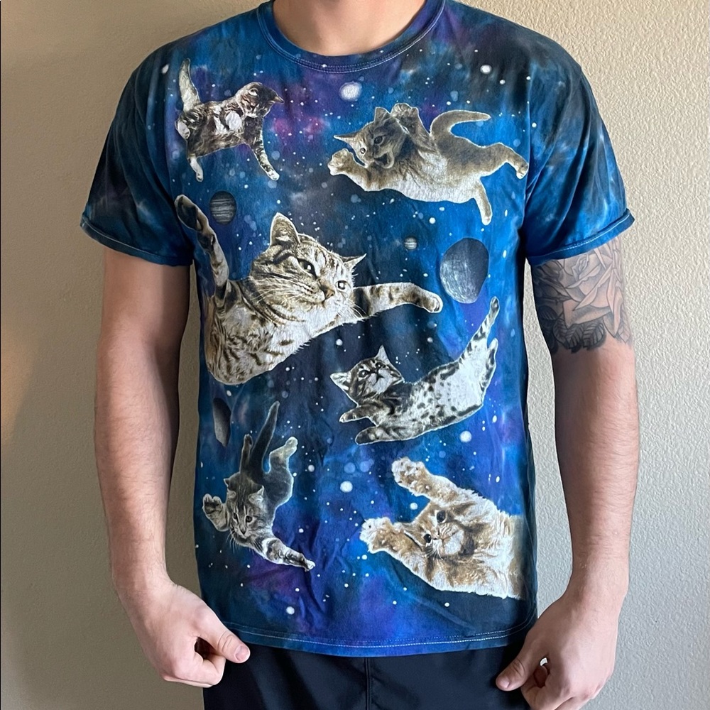 CAT SHIRT
